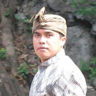 Данан Иваян