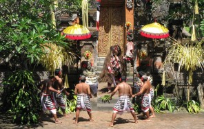 Убуд и Улувату