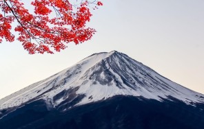 Японские клены, горячие источники и снежные обезьяны