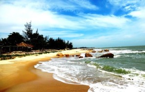 Горячие минеральные источники Биньтяу и пляж Хо Кок