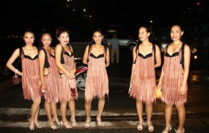 Ужин на корабле Bonsai Cruise