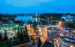 Экскурсия в город Далат — в город туманов, цветов и вечной весны