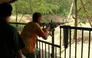 Партизанские туннели Ку Чи и Каодаистский храм